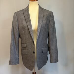 Banana Republic Men’s Marzotto Herringbone Italian Wool Gray Blazer, 40S